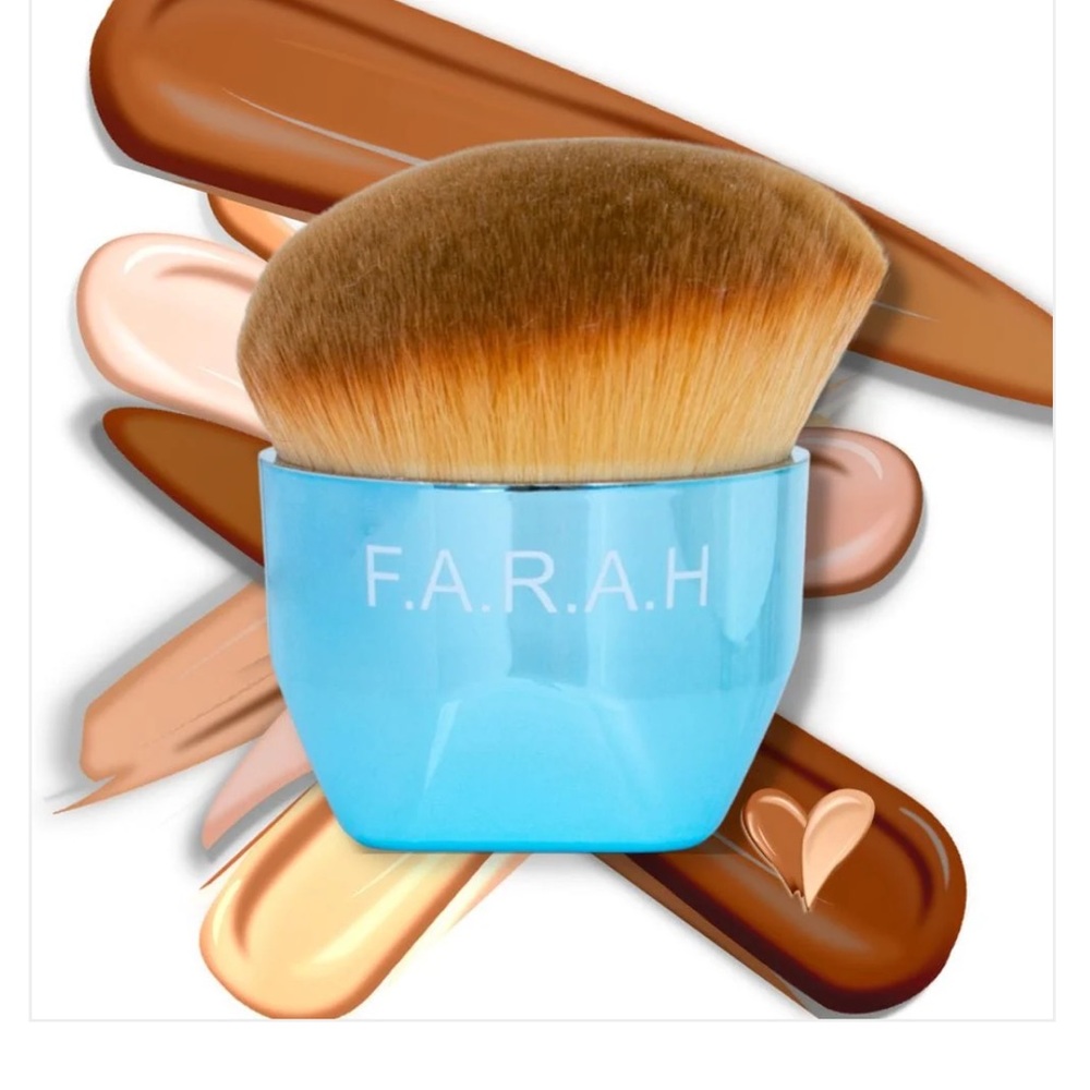 F.A.R.A.H Palm Brush Makeup Brush metallic Aqua